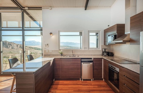 Dina Huapi House | Casa Altos del Ñirihuau - Panoramic Refuge