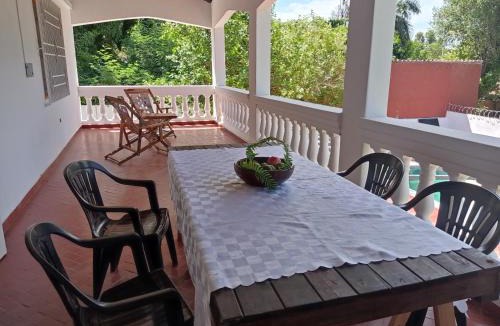 Aregua House | Casa Amistad