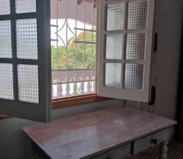 Aregua House | Casa Amistad