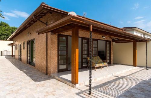 Pereque-Acu House | Casa ampla e arejada, com piscina e churrasqueira - 03 dormitórios