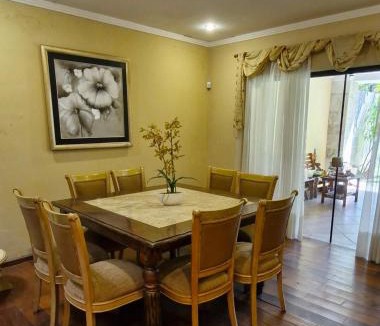 Asuncion House | Casa Amplia en Mburucuya