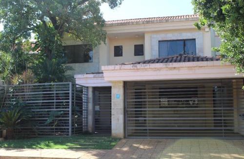 Asuncion House | Casa Amplia en Mburucuya