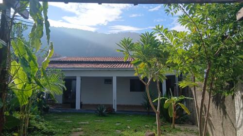Barra do Garcas House | Casa aos Pés Da Serra