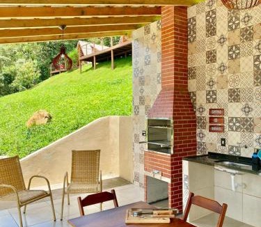 Cunha House | Casa Araucária
