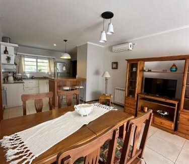Olavarria House | Casa Aurora