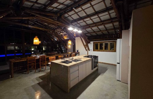Porto Frade Condo | CASA BAMBU ANGRA