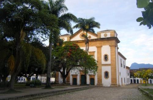 Historic Center House | Casa Beijaflor