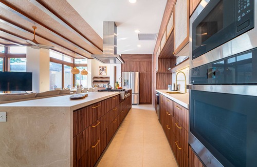 Dominical Villa | Casa Bella Vina Luxury Villa Near Beach Town