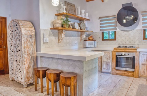 Nosara House | Casa Bonita - 5BR With Pool Walk to Beach