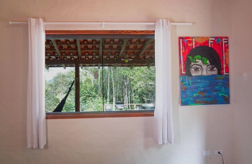 Santa Luisa de Baixo House | Casa c/Pisc. e Cachoeira em São Francisco Xavier!