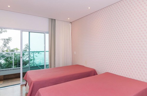 Belo Horizonte House | Casa c piscina e muito conforto em Belo Horizonte