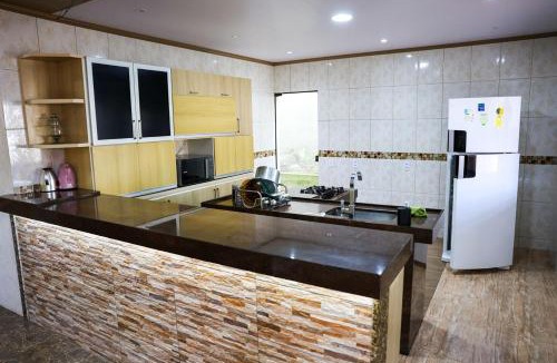 Jardim Esperanca House | Casa c Piscina e Churrasqueira no Jardim Esperanca