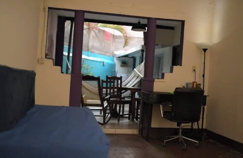 Leon House | Casa Caballito 1BR, AC + Garage, Near Cathedral