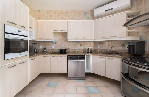 Florianopolis House | Casa Cacupé: 180° Ocean View · Swimming Pool, BBQ, Beach 100m away