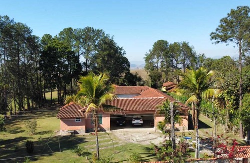 Penedo Cottage | Casa café con leche
