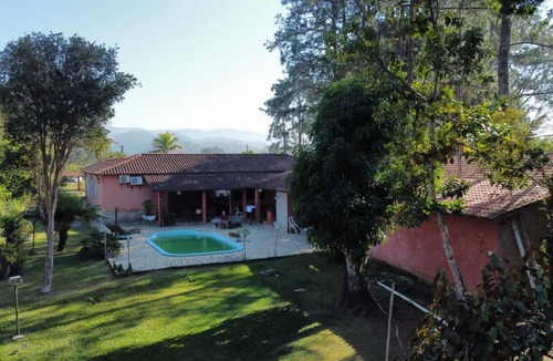 Penedo Cottage | Casa café con leche