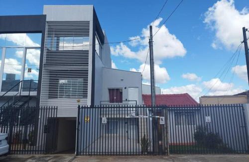 Uvaranas House | Casa central 74 com ótima localização