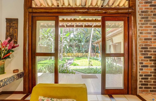 Itacare House | Casa Clareia Para até 12 Pessoas com Piscina a 150 Metros da Praia da Concha