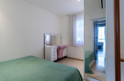 Jacarepagua House | Casa Climatizada com Hidromassagem em Jacarepagua