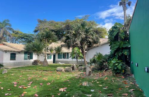 Barra de Sao Joao House | Casa Colonial em Praia Paradisíaca