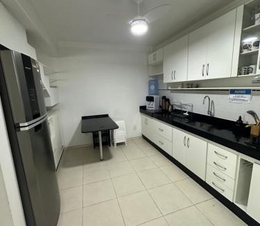 Castelo Branco House | Casa com 02 quartos, Meia Praia - Itapema
