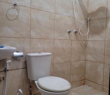 Parintins House | Casa com 2 quartos 2 banheiros cozinha e lavanderia