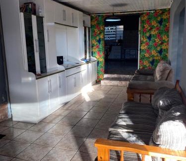 Carazinho House | CASA COM 3 QUARTOS E 2 vagas