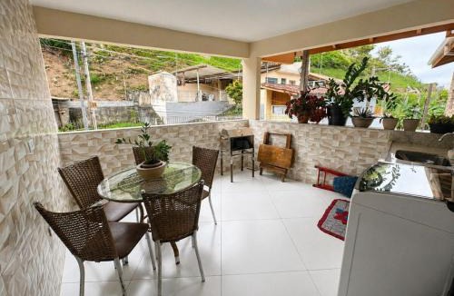 Sao Francisco da Praia House | Casa com Ar Condicionado e Churrasqueira a 800m da Praia