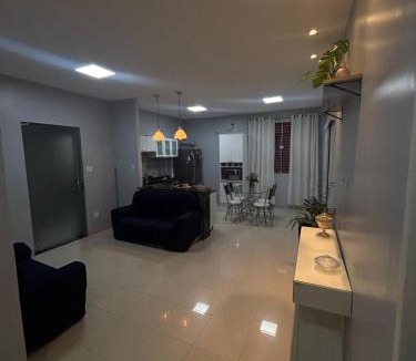 Reduto Apartment | Casa com garagem e 2 quartos
