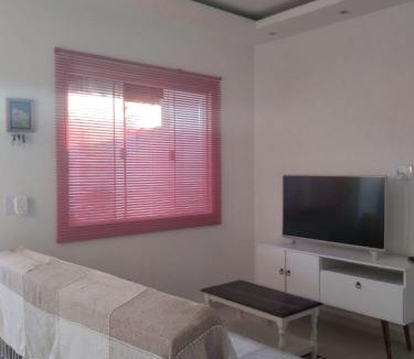 Marica House | Casa com Jardim na Praia de Guaratiba, Maricá