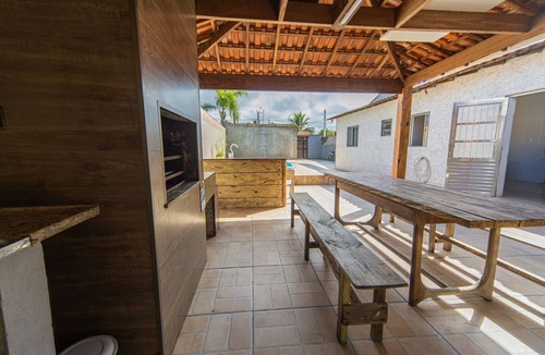 Balneario Gaivotas House | Casa com Piscina a 5 minutos da Praia das Gaivotas