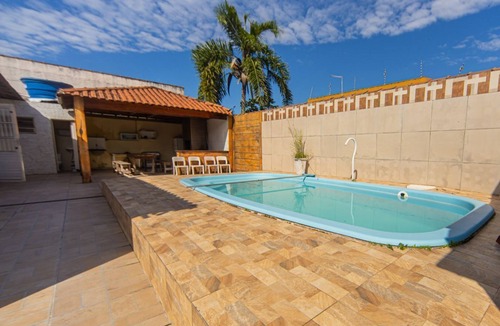 Balneario Gaivotas House | Casa com Piscina a 5 minutos da Praia das Gaivotas