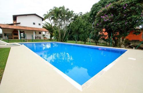 Santinho House | Casa com piscina a 500m da praia AM7276