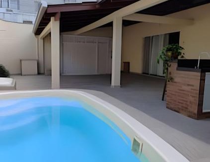 Centro House | Casa com PiSCiNa, BaNHeiRa e A/C- Centro de Joinville