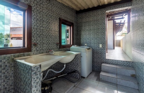 Europa House | Casa com piscina,churrasqueira e ótima localização