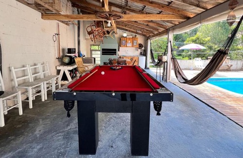 Caxias do Sul House | Casa com Piscina, Churrasqueira e Mesa de Bilhar