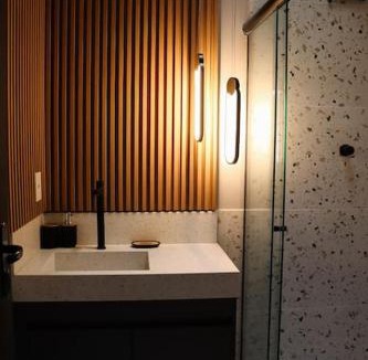 Paranapanema House | Casa com piscina e acesso ao clube Riviera