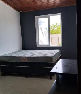 Arroio Teixeira House | Casa com piscina e pátio grande
