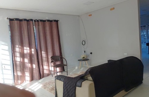 Teresina House | casa com piscina e churrasqueira