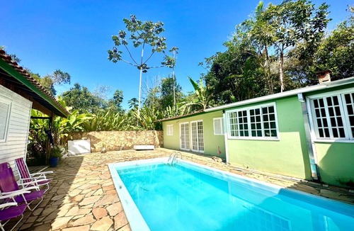 Itamambuca House | Casa com piscina e churrasqueira em Ubatuba SP