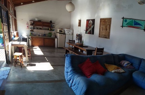 Estufa I House | Casa com Piscina e Churrasqueira em Ótima Localização