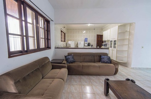 Jardim Marcia House | Casa com Piscina e Garagem a 550m da Praia