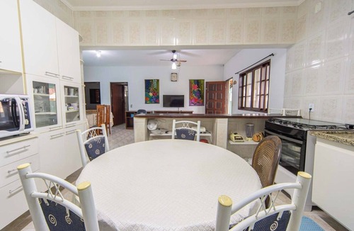 Jardim Marcia House | Casa com Piscina e Garagem a 550m da Praia