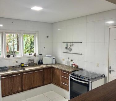 Itamambuca House | Casa com piscina itamambuca