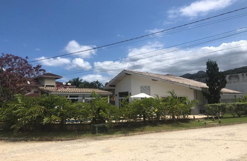 Horto House | Casa com piscina ubatuba