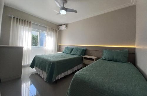 Capao da Canoa House | Casa Com Três Dormitórios Pertinho Do Mar Em Capão Da Canoa