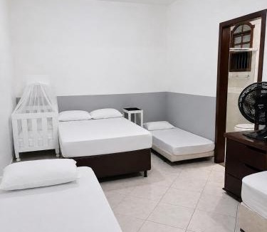 Sao Bernardo House | Casa com um Quarto grande na Região da Pampulha Ufmg Una