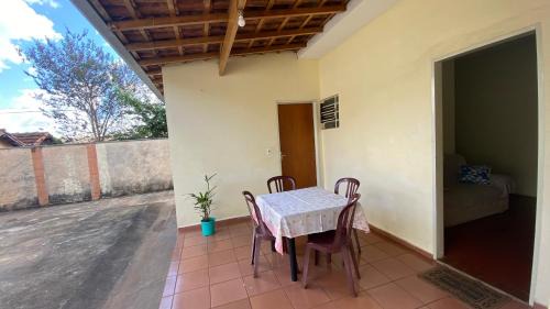 Jardim Paulista House | Casa com varanda, 2 quartos, wi-fi, próximo ao centro da cidade