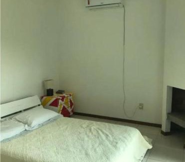 Santinho House | Casa compartilhada