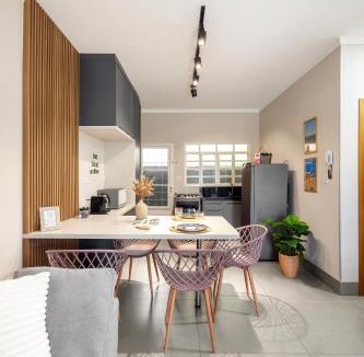 Jardim Sao Lourenco House | Casa completa 2 Quartos, garagem privativa e Self check-in -Ideal para famílias, casais e profissionais em trabalho remoto